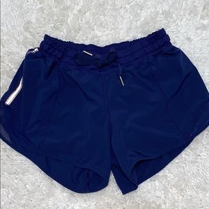 Lululemon shorty Hot shorts